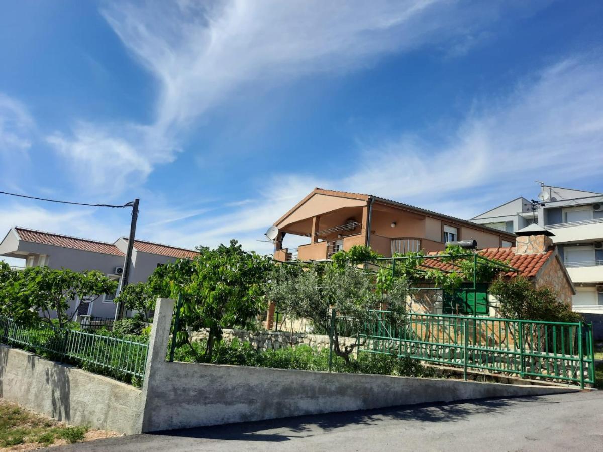 Danisacroatia Apartment Maslenica Luaran gambar