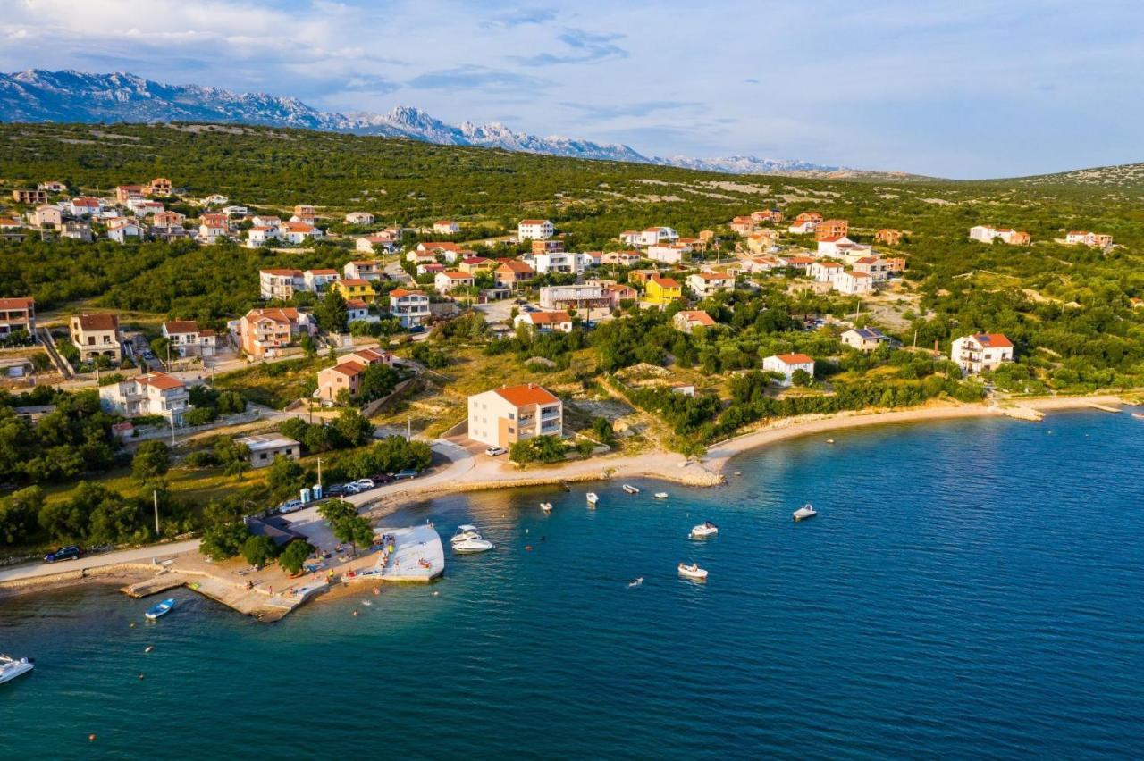 Danisacroatia Apartment Maslenica Luaran gambar